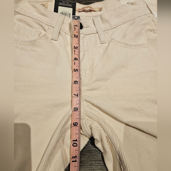 Ladies Levi's mid Rise corduroy - Picture 10 of 11